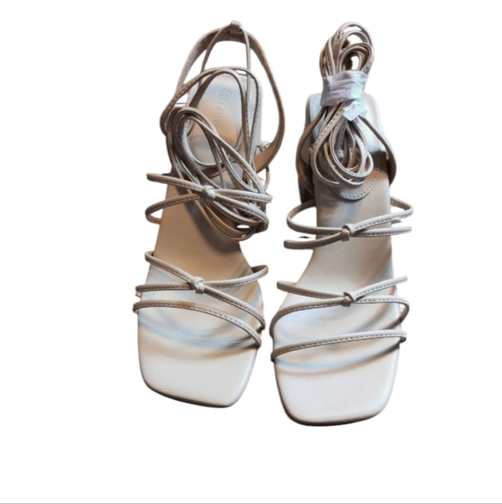 Coutgo Women's Strappy Chunky Heels Sandals Lace Up Block Heel Square Open Toe